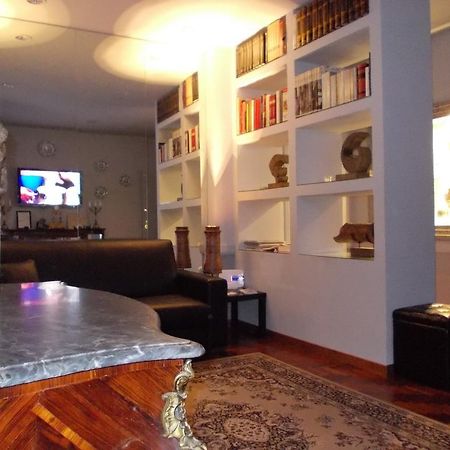 Luxury Ai Banchi Nuovi Apartment Rome Luaran gambar
