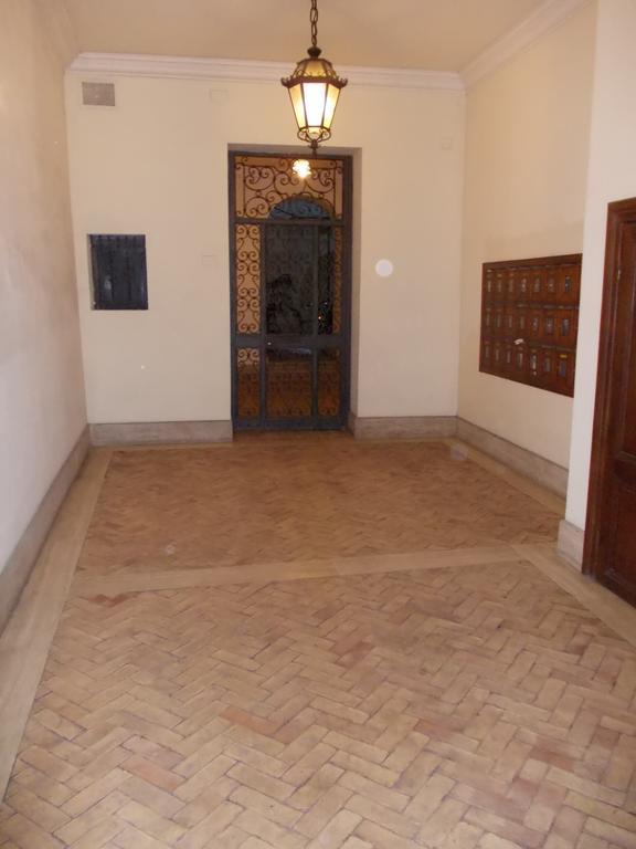 Luxury Ai Banchi Nuovi Apartment Rome Luaran gambar