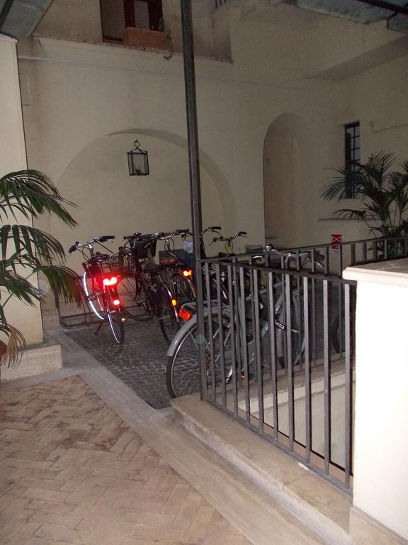 Luxury Ai Banchi Nuovi Apartment Rome Luaran gambar